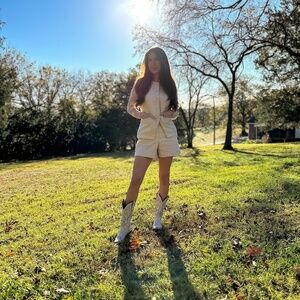 Cotton Tweed Shorts in Cream